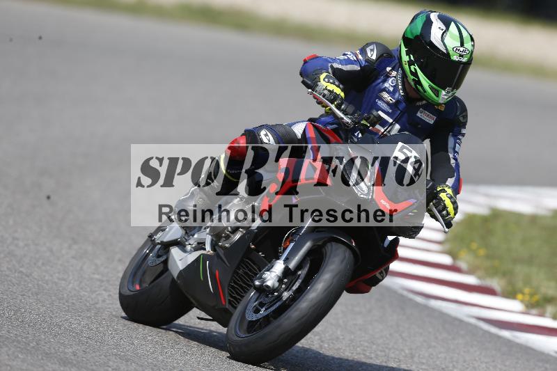 Archiv-2025/49 26.08.2025 Cornu Master School ADR/gruen-vert/54